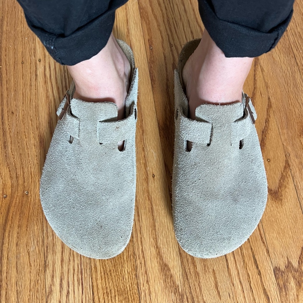 Birkenstock Boston Clog in Taupe size 40